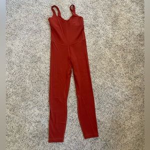 Lululemon Align Bodysuit 25” Size 6 Cayenne
